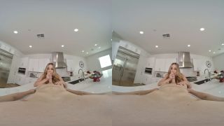 When the Wife is Away 2 - Smartphone VR-2