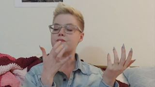 Pearl Sinclair hevc Pearl Sinclair Watch-Me-Eat-Hot-Wings-11-17-2019-5
