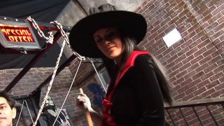 Blowjob Alexis Silver Hosts A Sexy Threesome- Skankery-5
