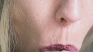 Sensual Close Up Tongue Blowjob 1080p-3