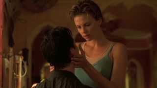 Charlize Theron – Sweet November (2001) HD 720p!!!-4