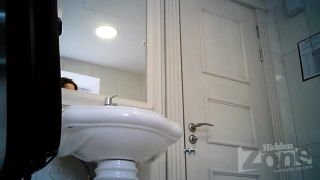  voyeur |  Voyeur – Hidden camera in the toilet cafe (AVI, HD, 1280×720) on voyeur  | voyeur-8