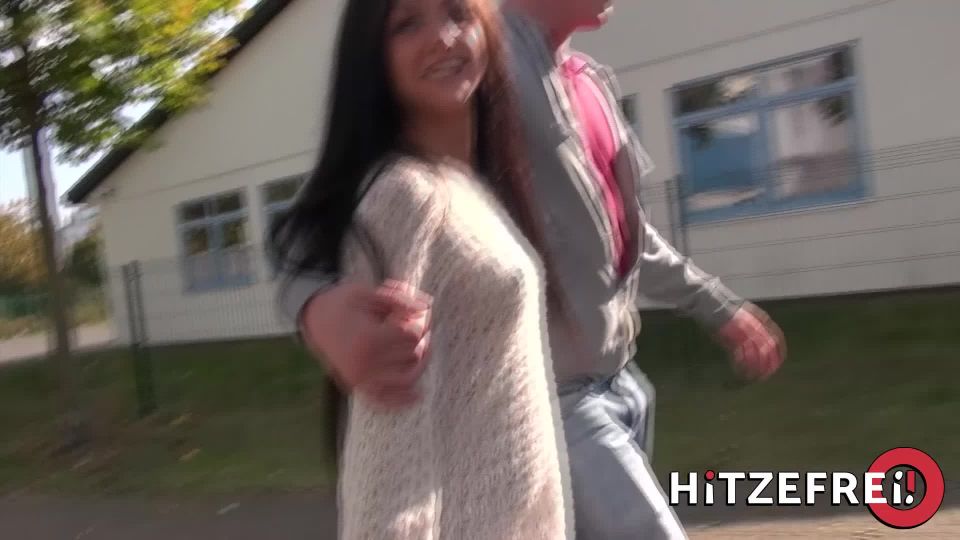 Lullu gun – sharing my wife for a good threesome in public fullhd (2021)