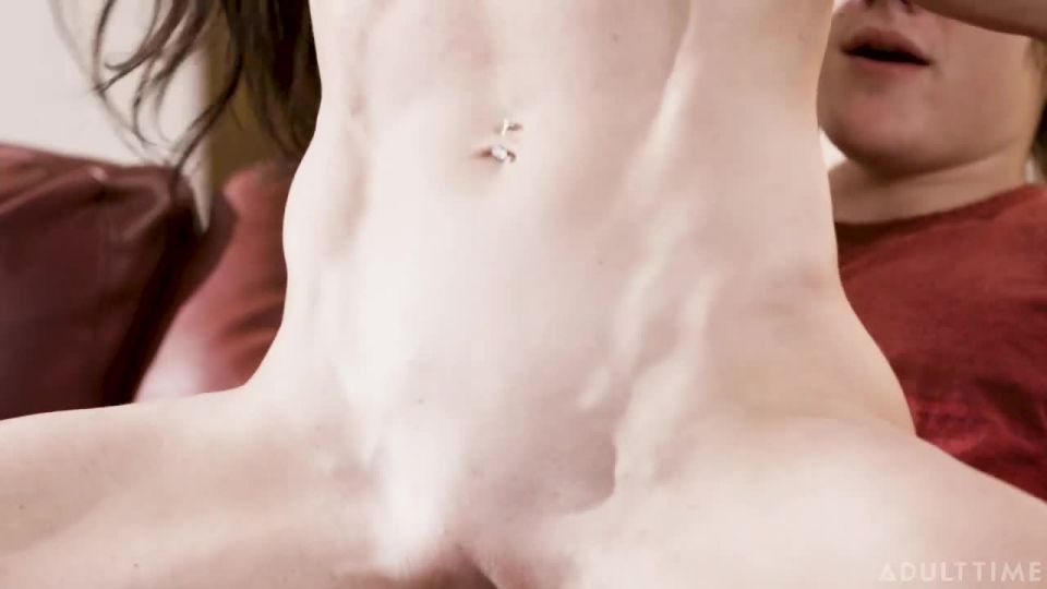 7125 Car-CrossedLovers s01 TylerCruise SofieMarie 720p