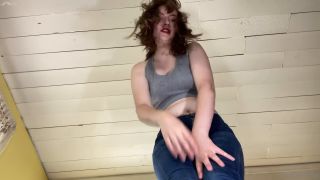 Footiesfeets - Giantess After three dates we finally get to be more (Fetish porn)-3