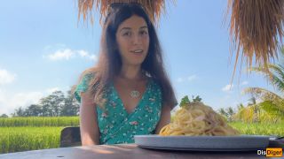 6231 Cumwalk In Public Cafe Eating Pasta Carbonara With Sperm...-2