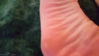 adult clip 15 soles 5 min ogfeet - femdom - feet porn lesbian nylon foot fetish-3