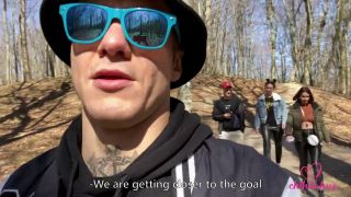 Vlog Chihuahua. Dzień Z Kleomodel Zakończony Ruchaniem W Lesie.-2