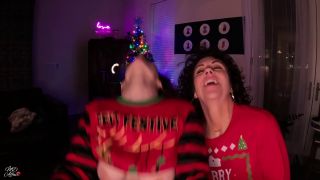 Your Favorite Mommy, Mama Fiona – Brothers Xmas Gift 2024 - Many Vids.com - Yourfavoritemommy-7