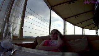 Remote Control Vibrator In Restaurants - Public-8