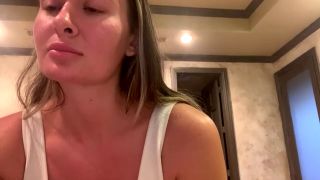 Hardcore porn Candy Alexa Candy Alexa curvy and busty babe enjoys anal-3
