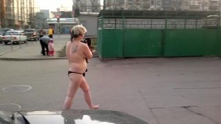 russ_nud1e_lady-nud1e_in_street-sh1ock-1