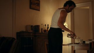 Lola Petticrew & Gillian Anderson's Sultry Adventures Unveil-6