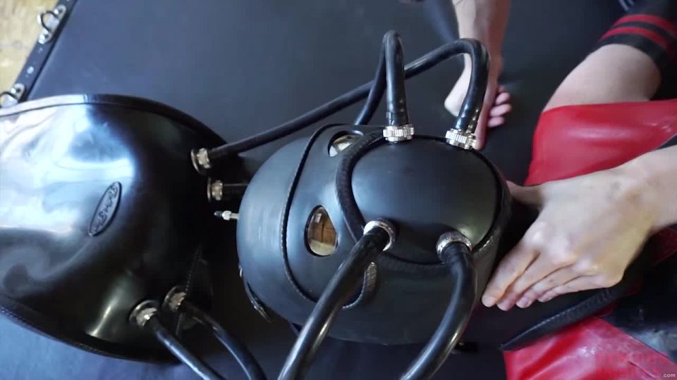 Serious Images Elise Graves No Cumming Out (Fetish porn)