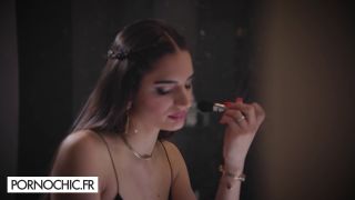 Candie records herself making love with her band for her secre....-1