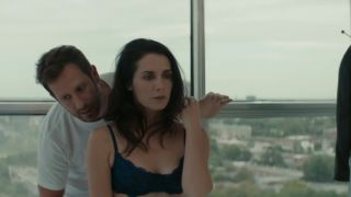 Melissa Desormeaux-Poulin - Le trip a trois (2017) HD 1080p - [Celebrity porn]-2