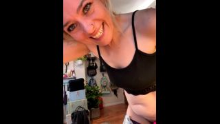Lesbian Evelyn Claire - My Ex Has A New Girlfriend - S41E1 in 4K Evelyn Claire-8