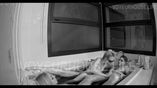 Reallifecam - Massimo And Nadiawith Sara Have Threesome Blowjob Feetjob In Jacuzzi 16.4.2024 720P - Amateur-2