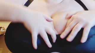 Jennica Lynn () Jennicalynn - a black satin bra only thing missing is a pearl necklace 30-10-2020-5