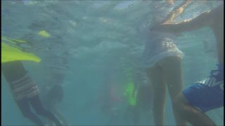 Porn online Voyeur – Underwater swimsuit tracking – YMUW-1066 (MP4, FullHD, 1920×1080) Watch Online or Download!-5