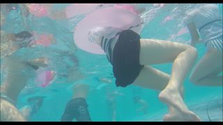 Porn online Voyeur – Underwater swimsuit tracking – YMUW-1122 (MP4, FullHD, 1920×1080) Watch Online or Download!-4
