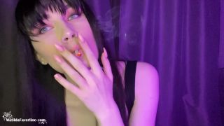 Matilda Smokes Close Up - Smoking-2