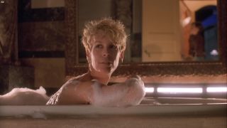 Jamie Lee Curtis – Mother’s Boys (1994) HD 1080p!!!-5