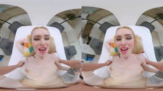 Greta Foss - Sexy Kitchen Cleaner - Czech VR 696 - CzechVR (UltraHD 4K 2024) New Porn-4