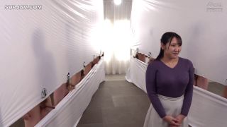 ReducingMosaic DVMM-230 一般男女モニタリングAV 巨乳妻限定！ノーハンドフェラでズラ～ッと並んだチ○ポ10本の中から愛する旦那のチ○ポ当ててみて！4 ハズレたらいきなりデカチン即ハメ！形・大きさの異なるフル勃起チ○ポと大量ザーメンを味わって発情した人妻オマ○コは旦那の目の前なのに絶…-5
