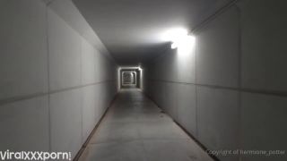   video Hermione Potter Hermione Potter Teases in  Kyoto Japan Video-6