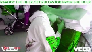 THE INCREDIBLE HULK GETS A BLOWJOB FROM SHE HULK GREEN COCK SUCKING-5
