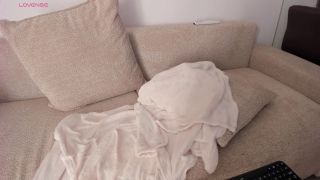 Sensual Solo Cam Show: Seductive Poses & Teasing Erotic Acts-3