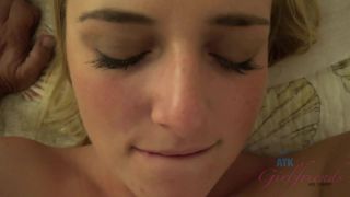 adult xxx clip 44 Dinner was so good, but she loved the creampie better on cuckold porn krissy lynn foot fetish-9