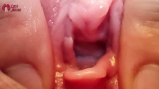 Extreme Pussy Close Up. Vaginal Dilator 720p-2