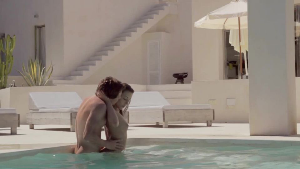 Ivy Romantic Sex In Pools - Hardcore
