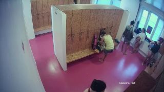 Online Tube Voyeur locker room - voyeur-1