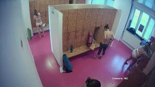 Online Tube Voyeur locker room - voyeur-6
