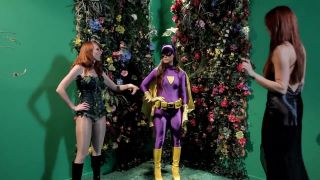 POISON IVY TURNS W W EVIL Video Sex Download Porn-2