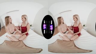 porn video 12 Curious cuties orgasm together - Oculus 5K on fetish porn blonde on top and dark underneath-2