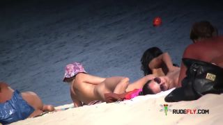Nice girls on nude plage of the south of France. 2-5