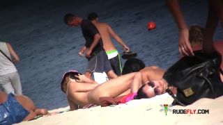 Nice girls on nude plage of the south of France. 2-7