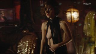 Liv Lisa Fries - Babylon Berlin s02e02 (2017) HD 1080p - (Celebrity porn)-1