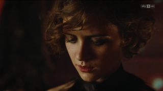 Liv Lisa Fries - Babylon Berlin s02e02 (2017) HD 1080p - (Celebrity porn)-4