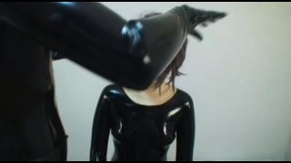 7119 Female Rubber Girl Fuck-2