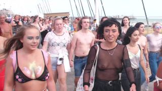 Free_The_Nipple_Brighton_2017-0