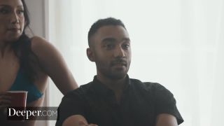 adult xxx clip 43 femdom breath control TRY ME RILEY REID GABBIE CARTER VICKI CHASE, kinky fetish on femdom porn-1