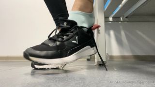 Young Goddess () Young - goddess - sweaty socks after the gym and my tired legs enjoy it 03-10-2020-1