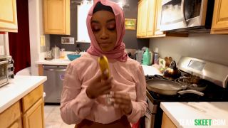  Black   Black Lily Starfire - Shy Hijab Girl Learns All About a Weird Am3r!can Tradition [1080p] - Blowjob -2