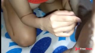 18-year-old Colombian model fucking while talking on the phone with her husband-4