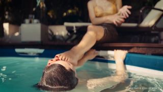 7165 Mistress Elis Euryale - Foot Worship In The Pool-5